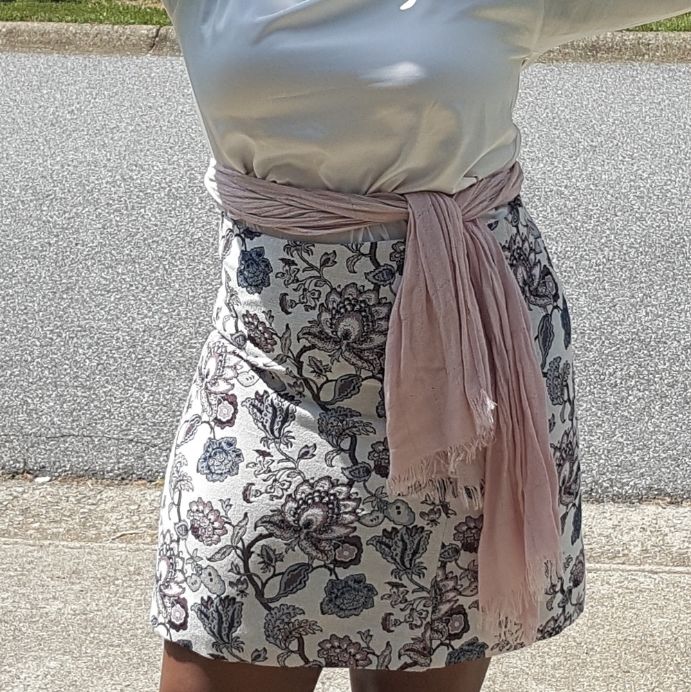 Loft Outlet Floral Pattern A-line skirt